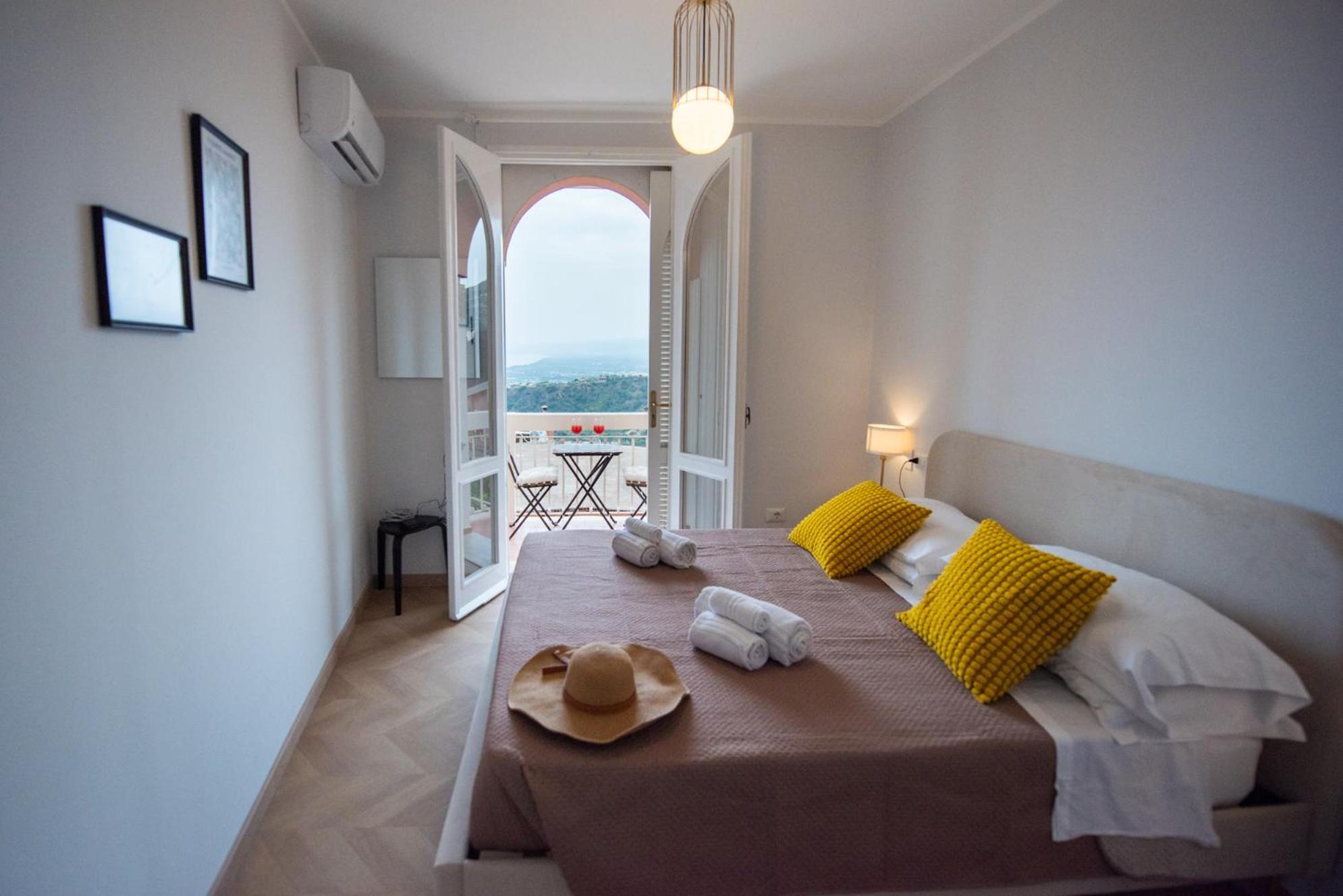 טאורמינה Villa Clara Suites מראה חיצוני תמונה